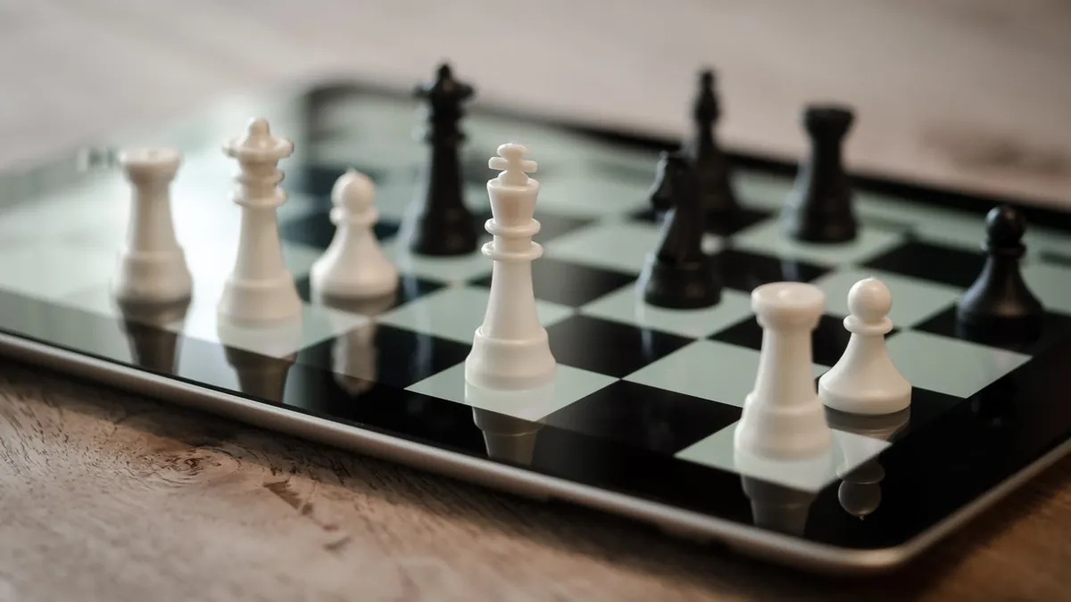 Stratégie de contenu SEO en marché saturé : percer face aux grands éditeurs et à l'IA en 2026